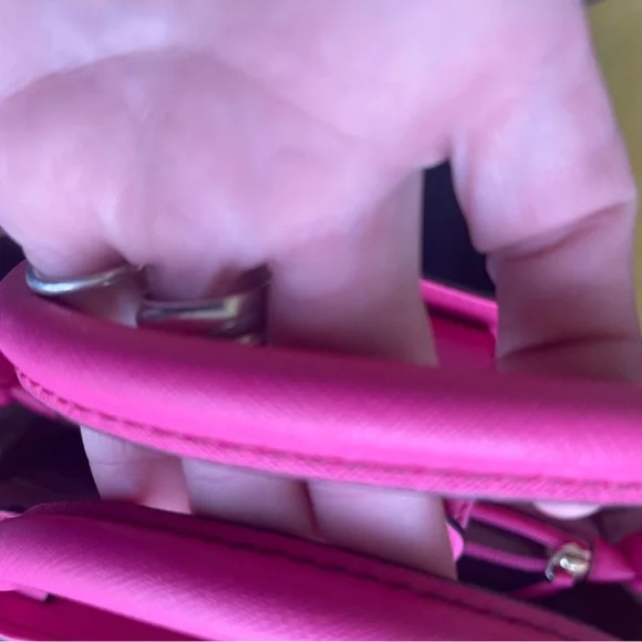 Michael Kors Pink and Cream/White Women's Bag Set - Picture 5 of 10